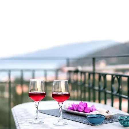Mema's -2 Bedrooms- With Stunning Sea View Casa vacanze Agia Efimia